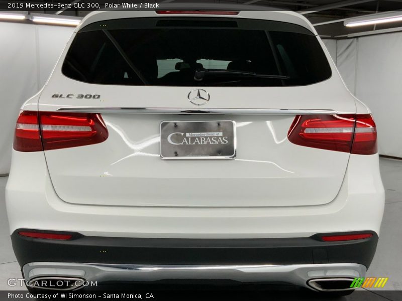 Polar White / Black 2019 Mercedes-Benz GLC 300