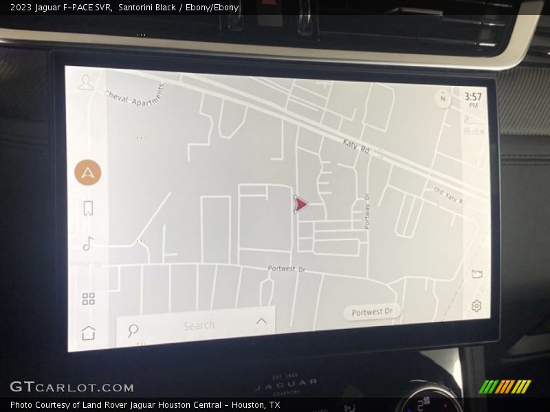 Navigation of 2023 F-PACE SVR
