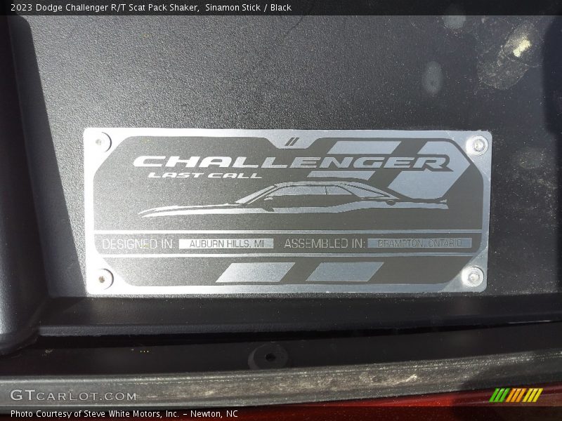Info Tag of 2023 Challenger R/T Scat Pack Shaker