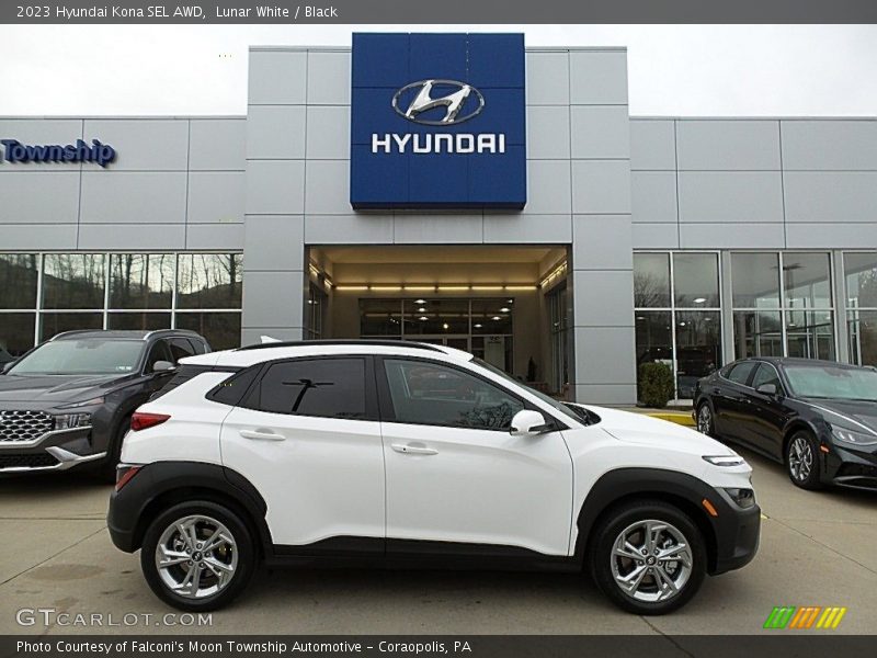Lunar White / Black 2023 Hyundai Kona SEL AWD