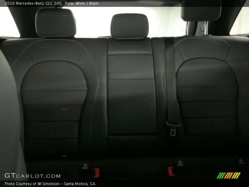 Polar White / Black 2019 Mercedes-Benz GLC 300