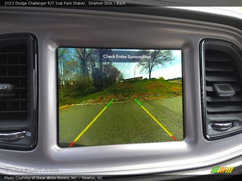 Sinamon Stick / Black 2023 Dodge Challenger R/T Scat Pack Shaker