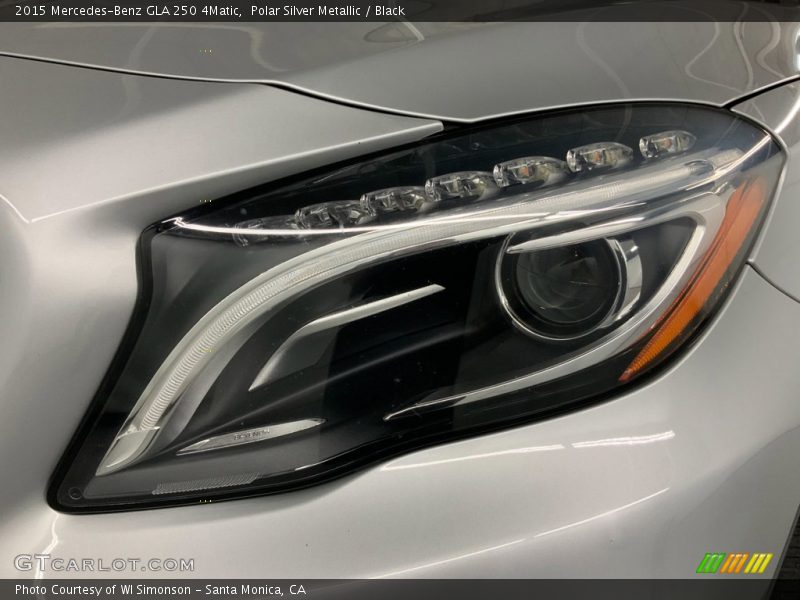 Polar Silver Metallic / Black 2015 Mercedes-Benz GLA 250 4Matic
