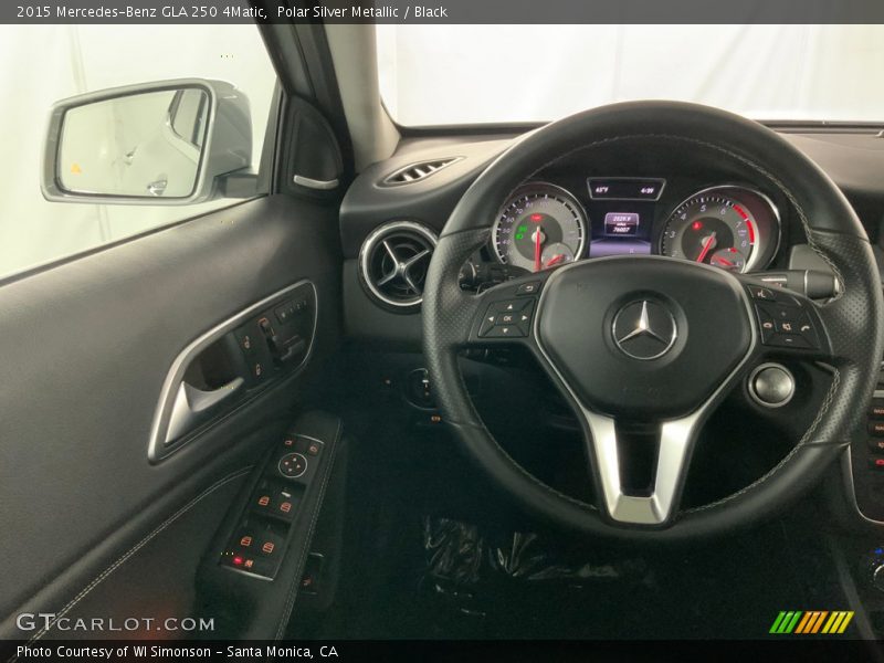 Polar Silver Metallic / Black 2015 Mercedes-Benz GLA 250 4Matic