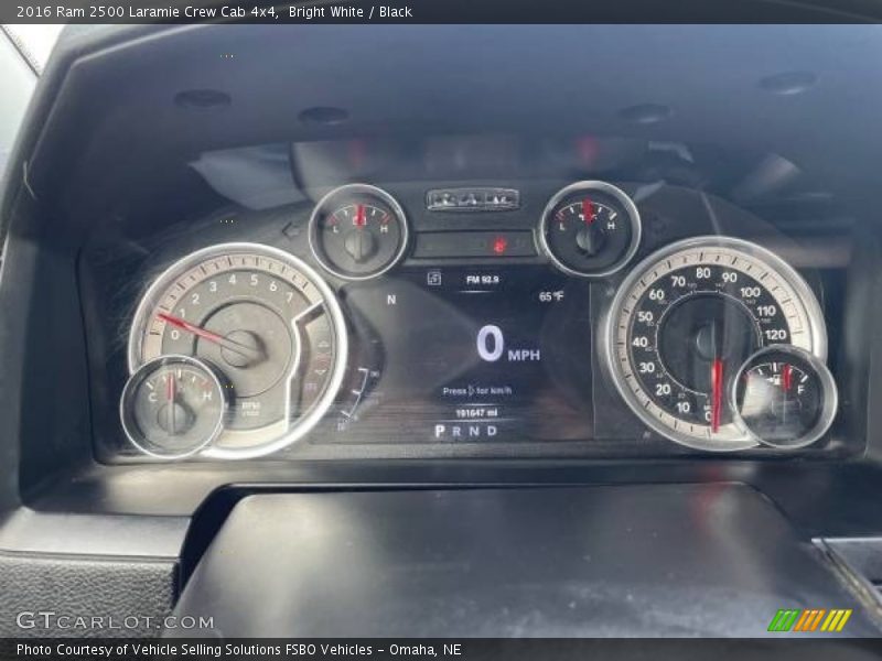 Bright White / Black 2016 Ram 2500 Laramie Crew Cab 4x4