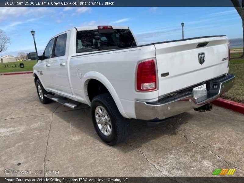 Bright White / Black 2016 Ram 2500 Laramie Crew Cab 4x4