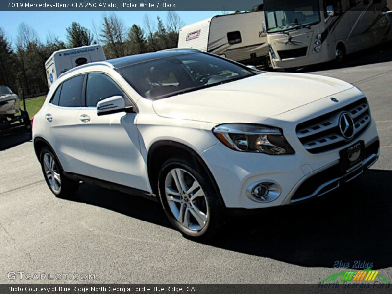 Polar White / Black 2019 Mercedes-Benz GLA 250 4Matic