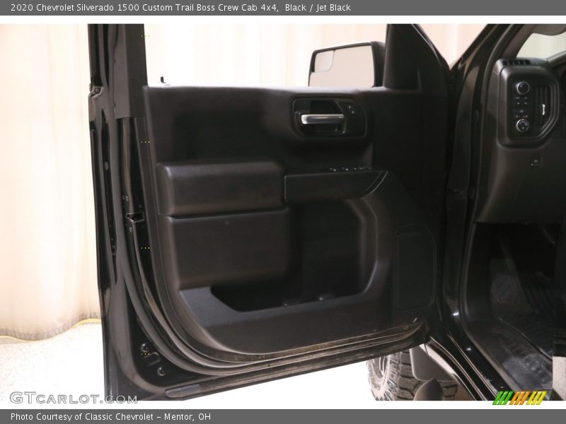 Black / Jet Black 2020 Chevrolet Silverado 1500 Custom Trail Boss Crew Cab 4x4