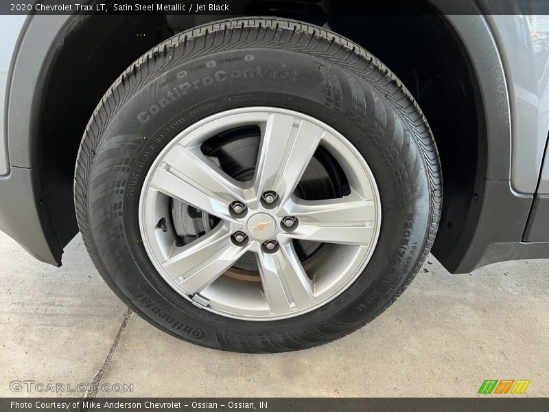 Satin Steel Metallic / Jet Black 2020 Chevrolet Trax LT