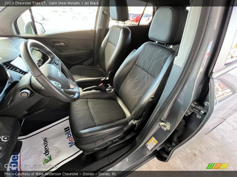 Satin Steel Metallic / Jet Black 2020 Chevrolet Trax LT