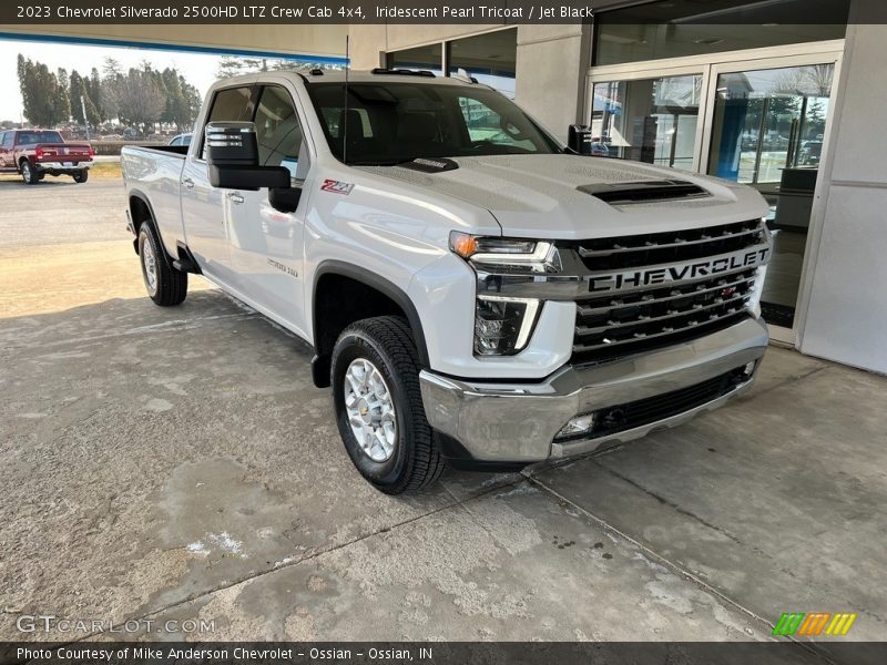 Iridescent Pearl Tricoat / Jet Black 2023 Chevrolet Silverado 2500HD LTZ Crew Cab 4x4