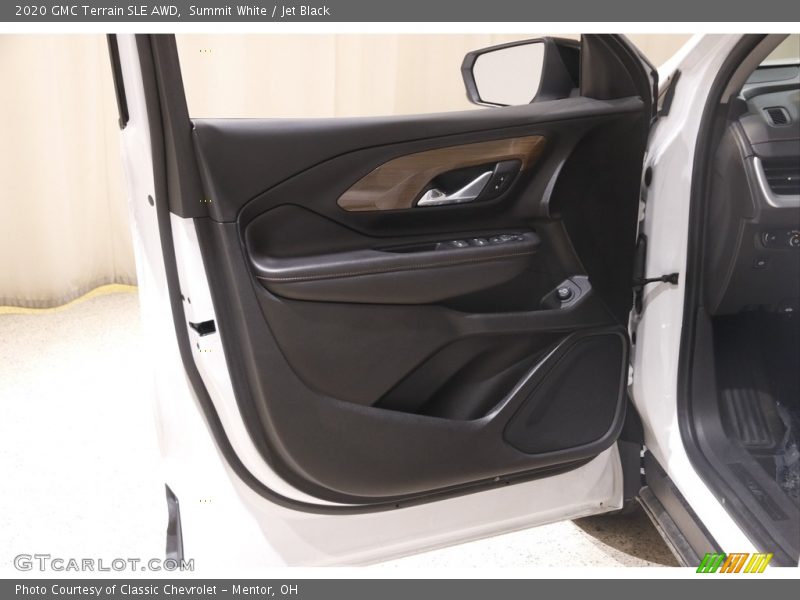 Summit White / Jet Black 2020 GMC Terrain SLE AWD