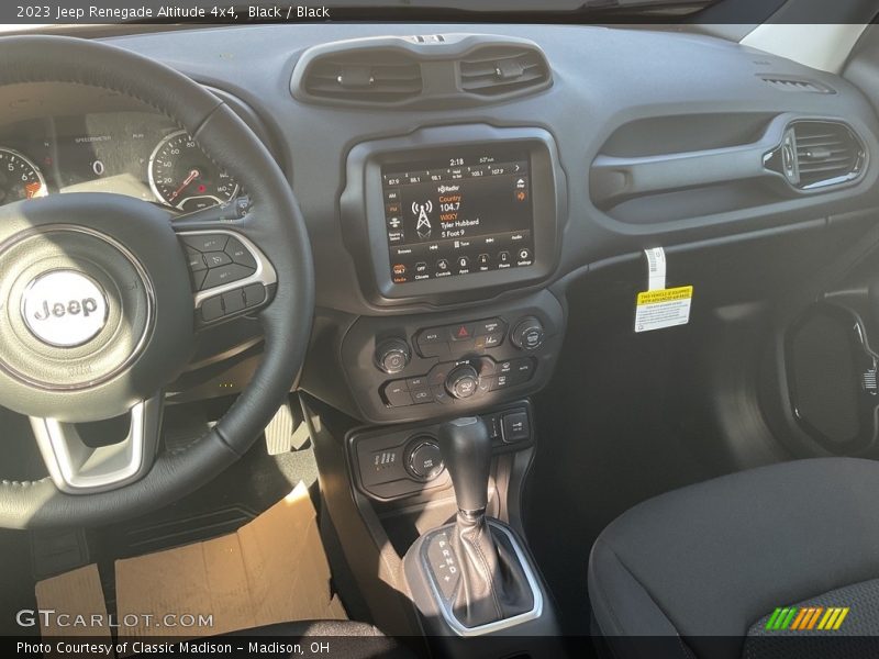 Black / Black 2023 Jeep Renegade Altitude 4x4