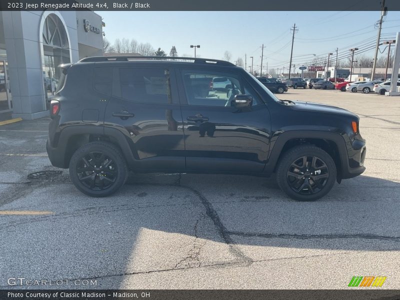 Black / Black 2023 Jeep Renegade Altitude 4x4