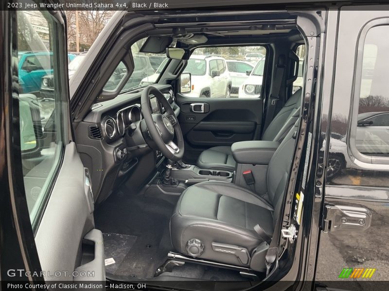 Black / Black 2023 Jeep Wrangler Unlimited Sahara 4x4