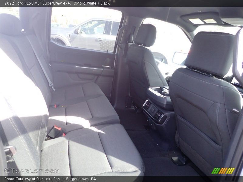 Oxford White / Black 2022 Ford F150 XLT SuperCrew 4x4