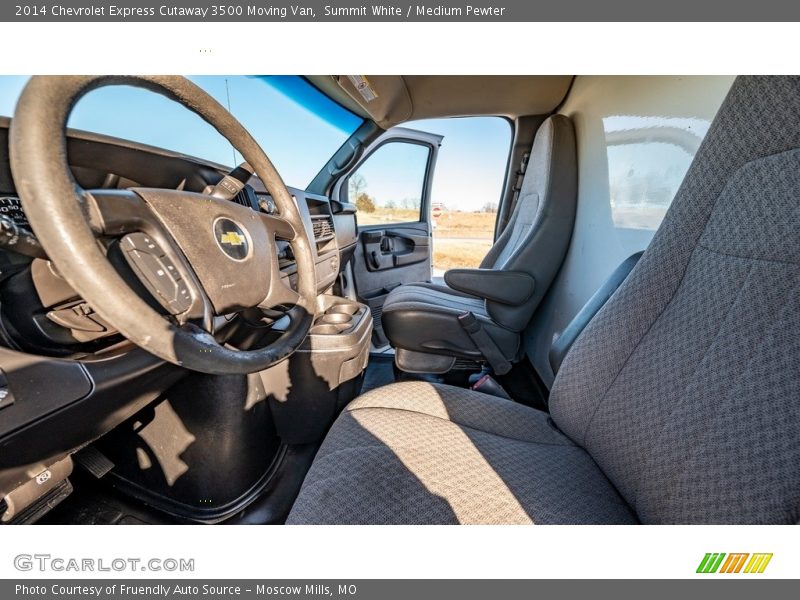 Summit White / Medium Pewter 2014 Chevrolet Express Cutaway 3500 Moving Van
