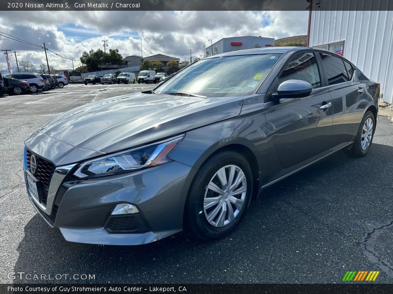 Gun Metallic / Charcoal 2020 Nissan Altima S