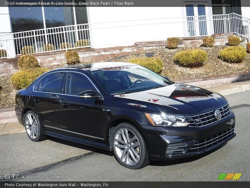 Deep Black Pearl / Titan Black 2017 Volkswagen Passat R-Line Sedan