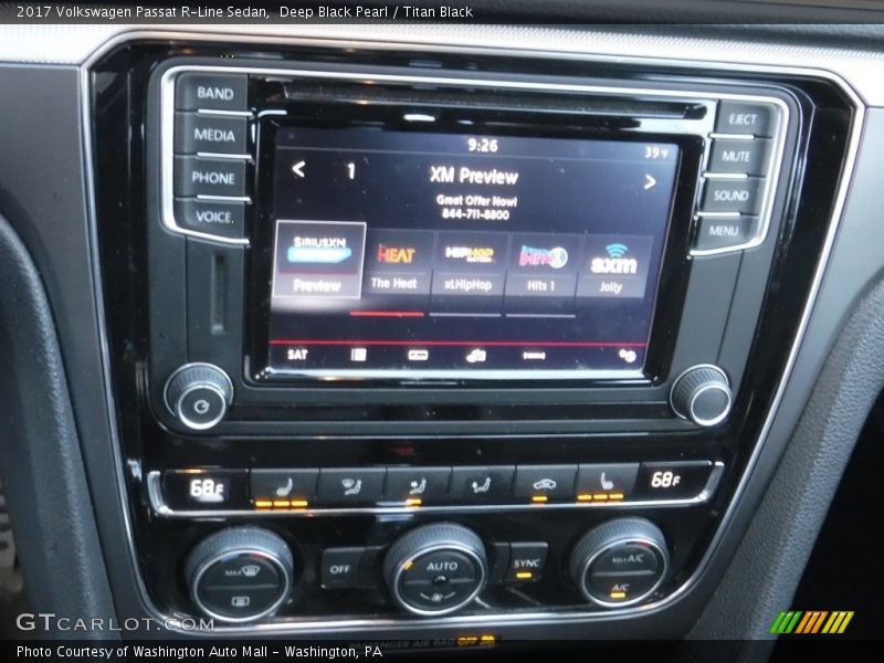 Deep Black Pearl / Titan Black 2017 Volkswagen Passat R-Line Sedan