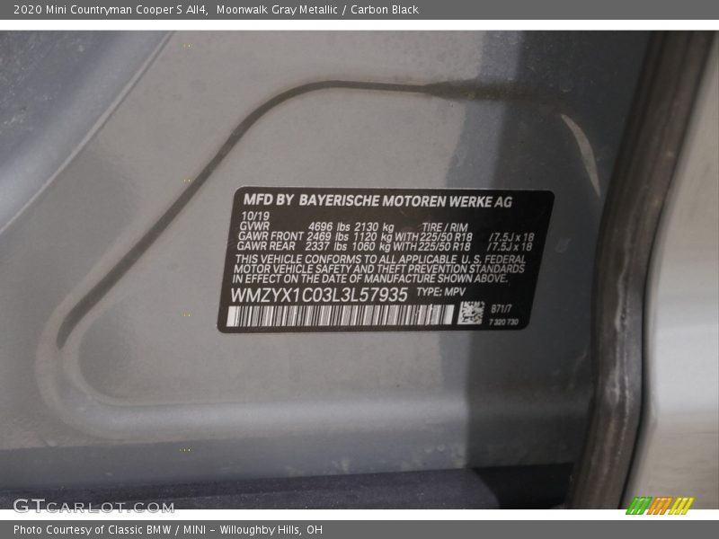Moonwalk Gray Metallic / Carbon Black 2020 Mini Countryman Cooper S All4