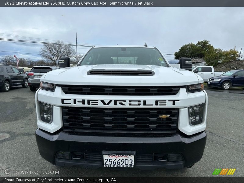 Summit White / Jet Black 2021 Chevrolet Silverado 2500HD Custom Crew Cab 4x4