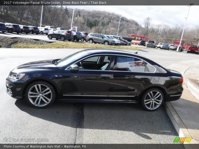 Deep Black Pearl / Titan Black 2017 Volkswagen Passat R-Line Sedan