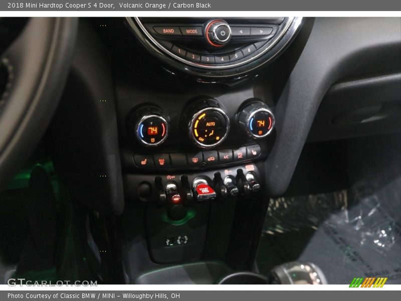Volcanic Orange / Carbon Black 2018 Mini Hardtop Cooper S 4 Door