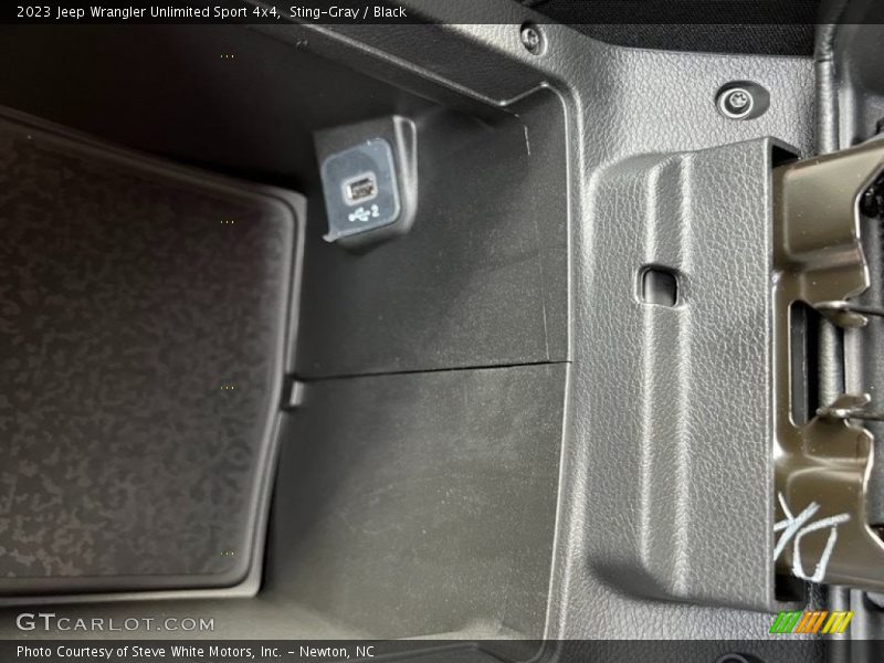 Sting-Gray / Black 2023 Jeep Wrangler Unlimited Sport 4x4
