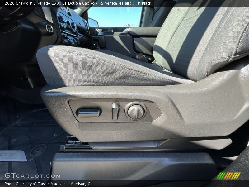 Silver Ice Metallic / Jet Black 2020 Chevrolet Silverado 1500 LT Double Cab 4x4