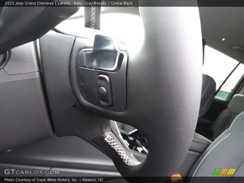 Baltic Gray Metallic / Global Black 2023 Jeep Grand Cherokee L Laredo