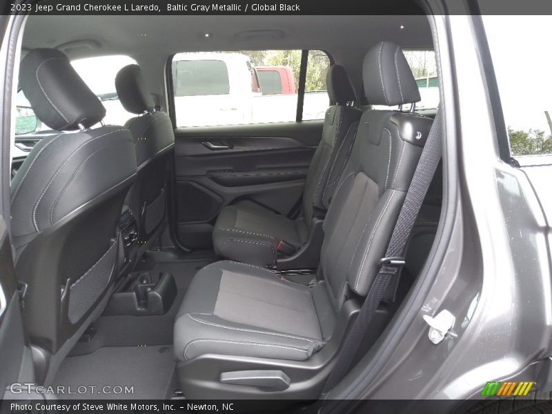 Baltic Gray Metallic / Global Black 2023 Jeep Grand Cherokee L Laredo