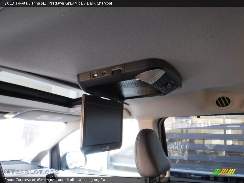 Predawn Gray Mica / Dark Charcoal 2013 Toyota Sienna SE