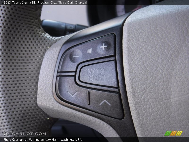 Predawn Gray Mica / Dark Charcoal 2013 Toyota Sienna SE
