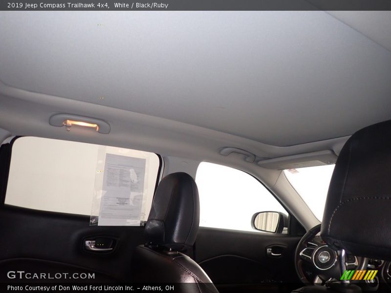 White / Black/Ruby 2019 Jeep Compass Trailhawk 4x4