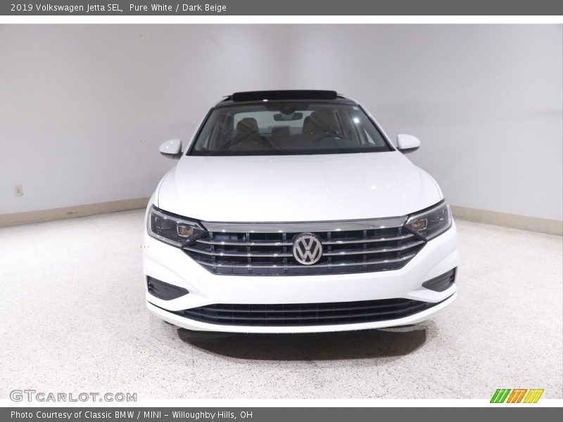 Pure White / Dark Beige 2019 Volkswagen Jetta SEL