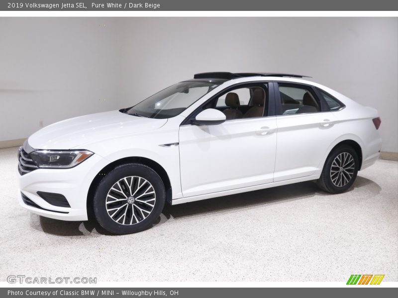 Pure White / Dark Beige 2019 Volkswagen Jetta SEL