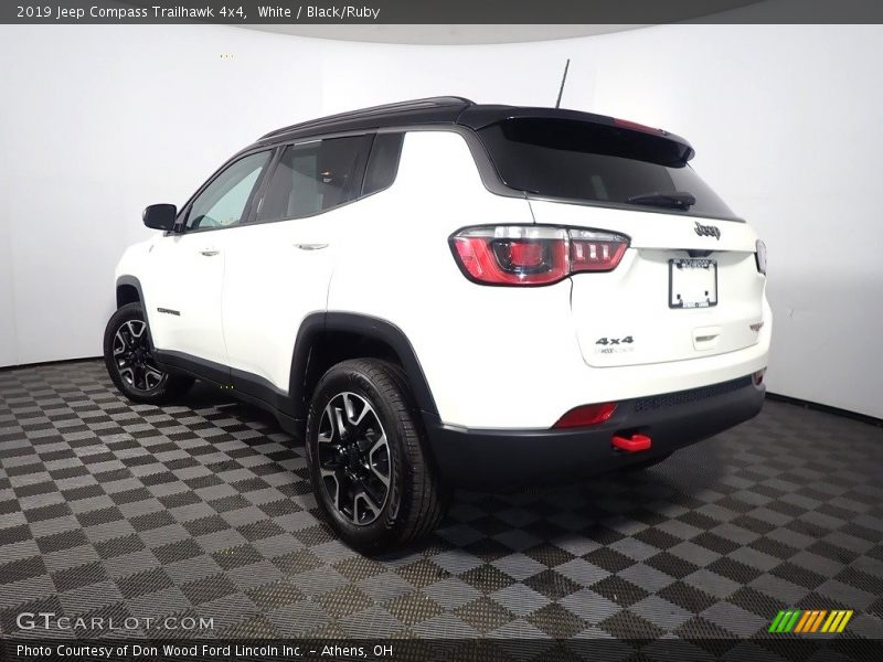 White / Black/Ruby 2019 Jeep Compass Trailhawk 4x4
