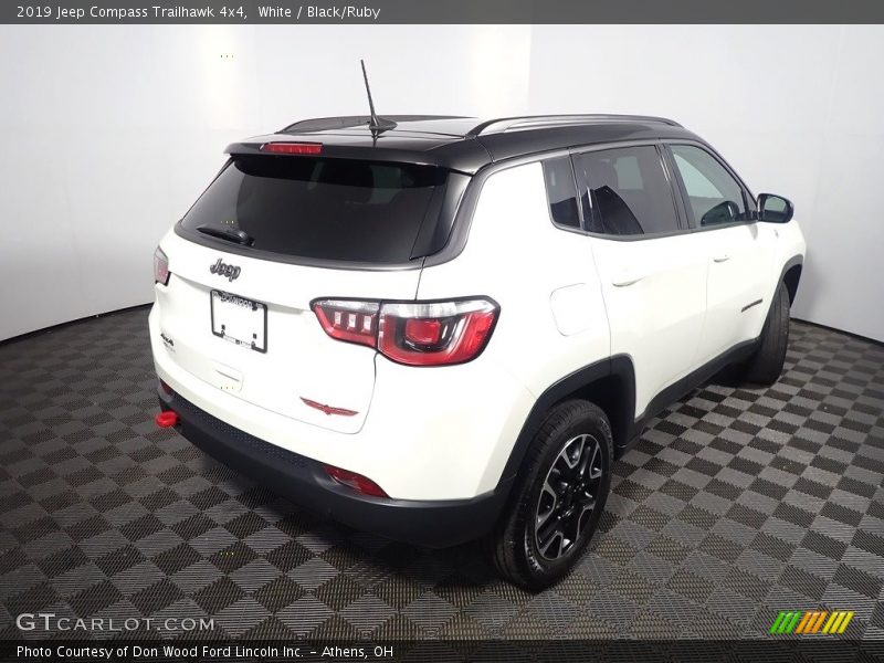 White / Black/Ruby 2019 Jeep Compass Trailhawk 4x4