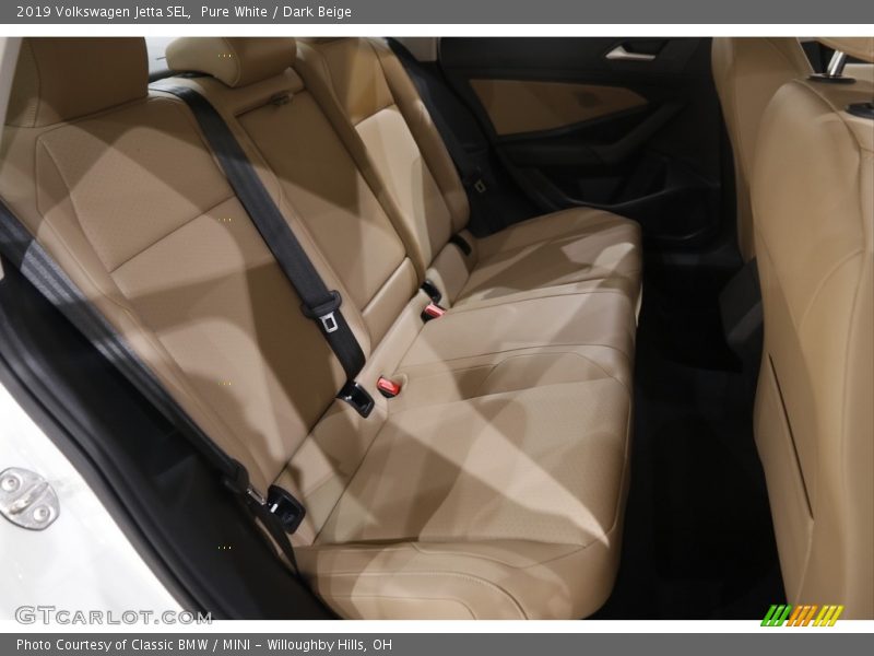 Pure White / Dark Beige 2019 Volkswagen Jetta SEL