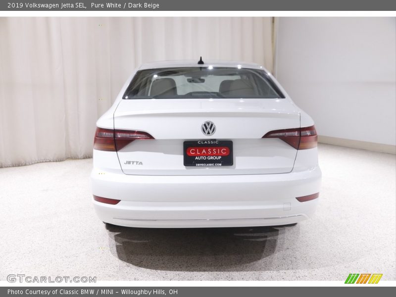 Pure White / Dark Beige 2019 Volkswagen Jetta SEL