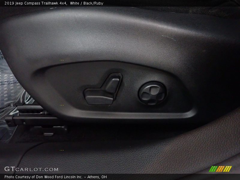 White / Black/Ruby 2019 Jeep Compass Trailhawk 4x4