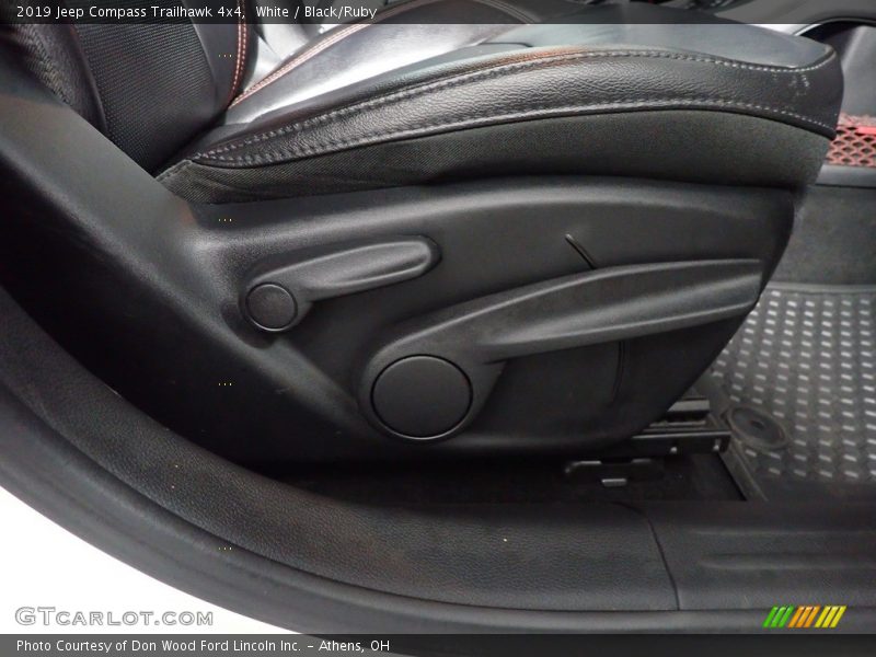 White / Black/Ruby 2019 Jeep Compass Trailhawk 4x4