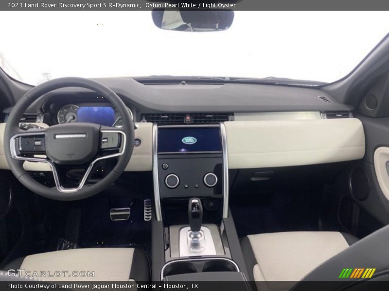 Ostuni Pearl White / Light Oyster 2023 Land Rover Discovery Sport S R-Dynamic