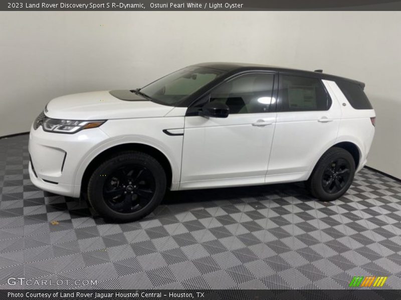 Ostuni Pearl White / Light Oyster 2023 Land Rover Discovery Sport S R-Dynamic