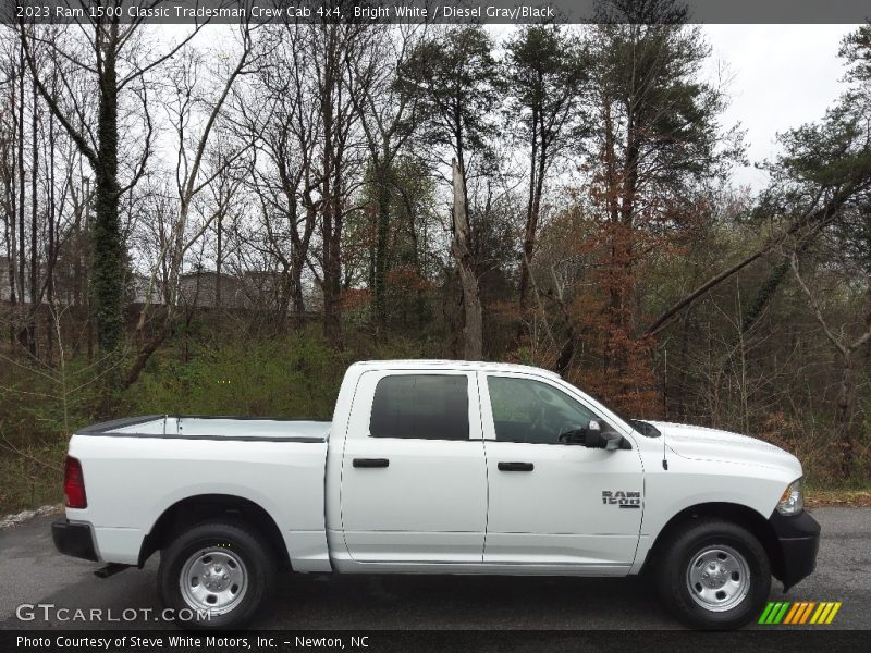  2023 1500 Classic Tradesman Crew Cab 4x4 Bright White