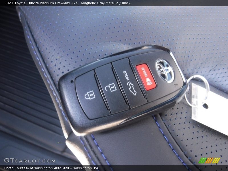 Magnetic Gray Metallic / Black 2023 Toyota Tundra Platinum CrewMax 4x4
