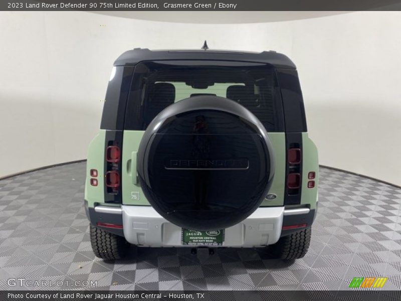 Grasmere Green / Ebony 2023 Land Rover Defender 90 75th Limited Edition