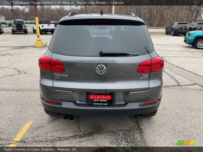 Pepper Gray Metallic / Charcoal 2017 Volkswagen Tiguan Limited 2.0T 4Motion