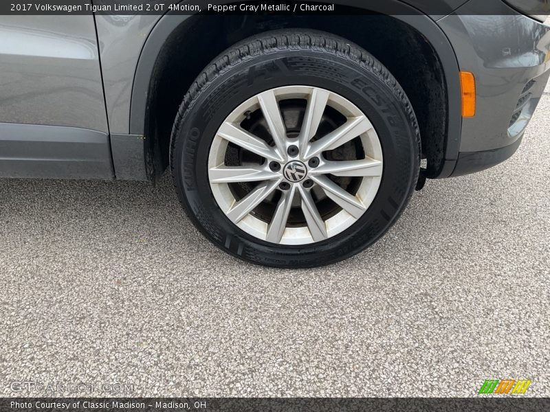  2017 Tiguan Limited 2.0T 4Motion Wheel